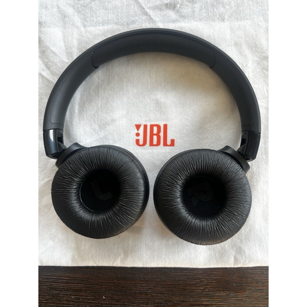 JBL Tune 520BT Wireless Bluetooth On-Ear Headphones With Built-In Microphone NEW - Picture 9 of 12